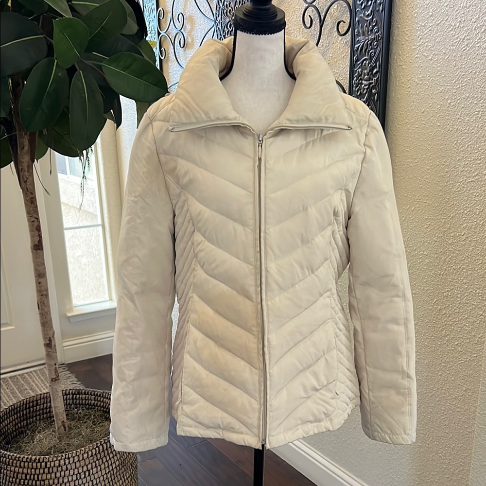 Kenneth Cole Quilted PufferJacket - Picture 2 of 6